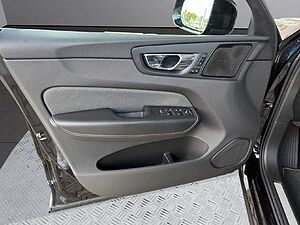 Volvo  R Design 2WD *AHK* Licht Paket* Standheizun