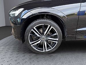 Volvo  R Design 2WD *AHK* Licht Paket* Standheizun