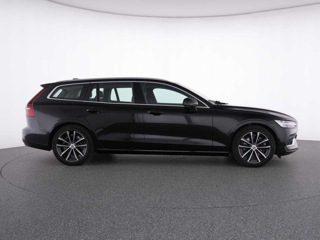 Volvo  V60 Recharge Core, T6 AWD Plug-in Hybrid, Elektrisch/Benzin, Bright