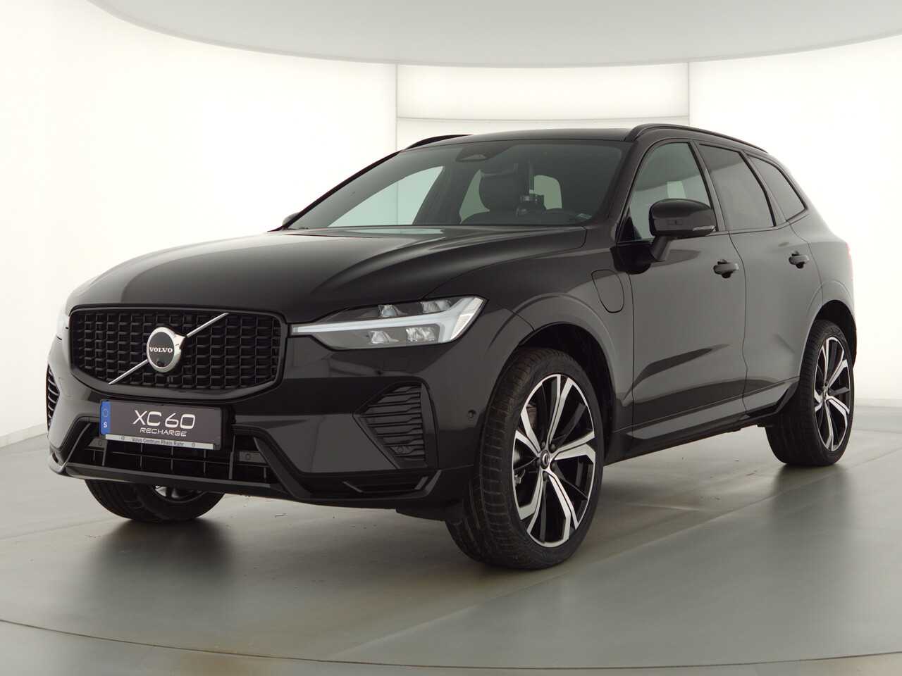 Volvo  XC60 Recharge Plus, T6 AWD Plug-in Hybrid, Elektrisch/Benzin, Dark