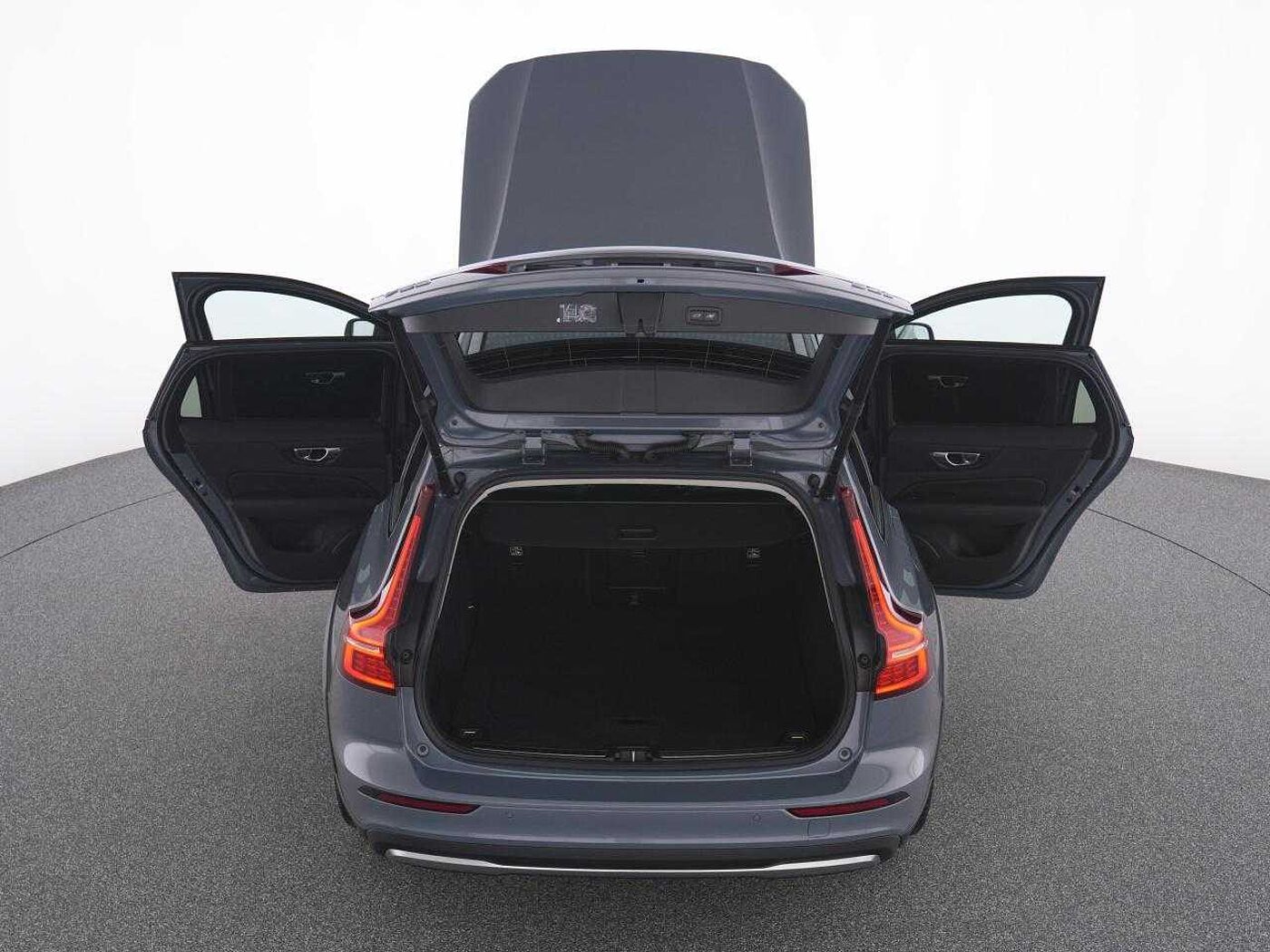 Volvo  CC