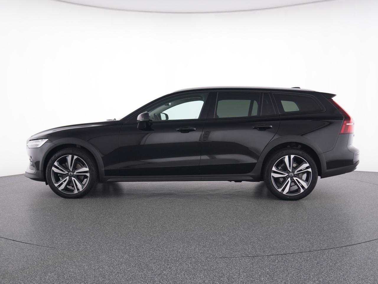 Volvo  CC