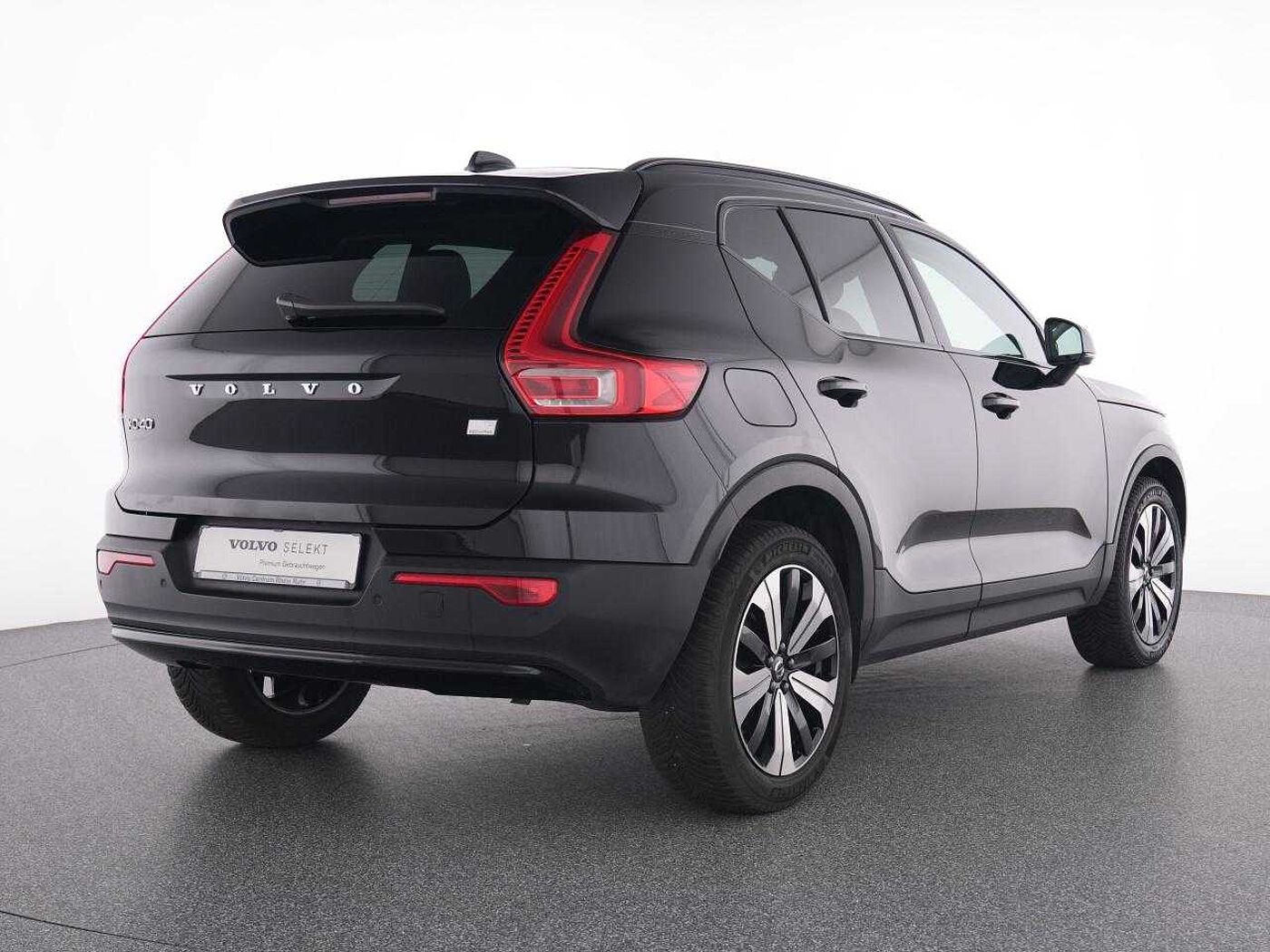 Volvo  XC 40