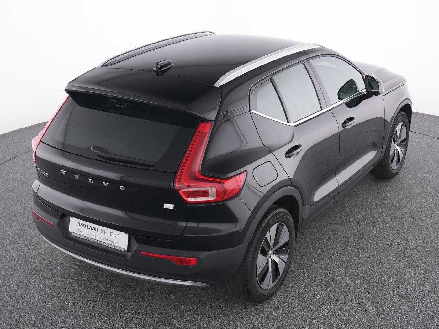 Volvo  XC 40