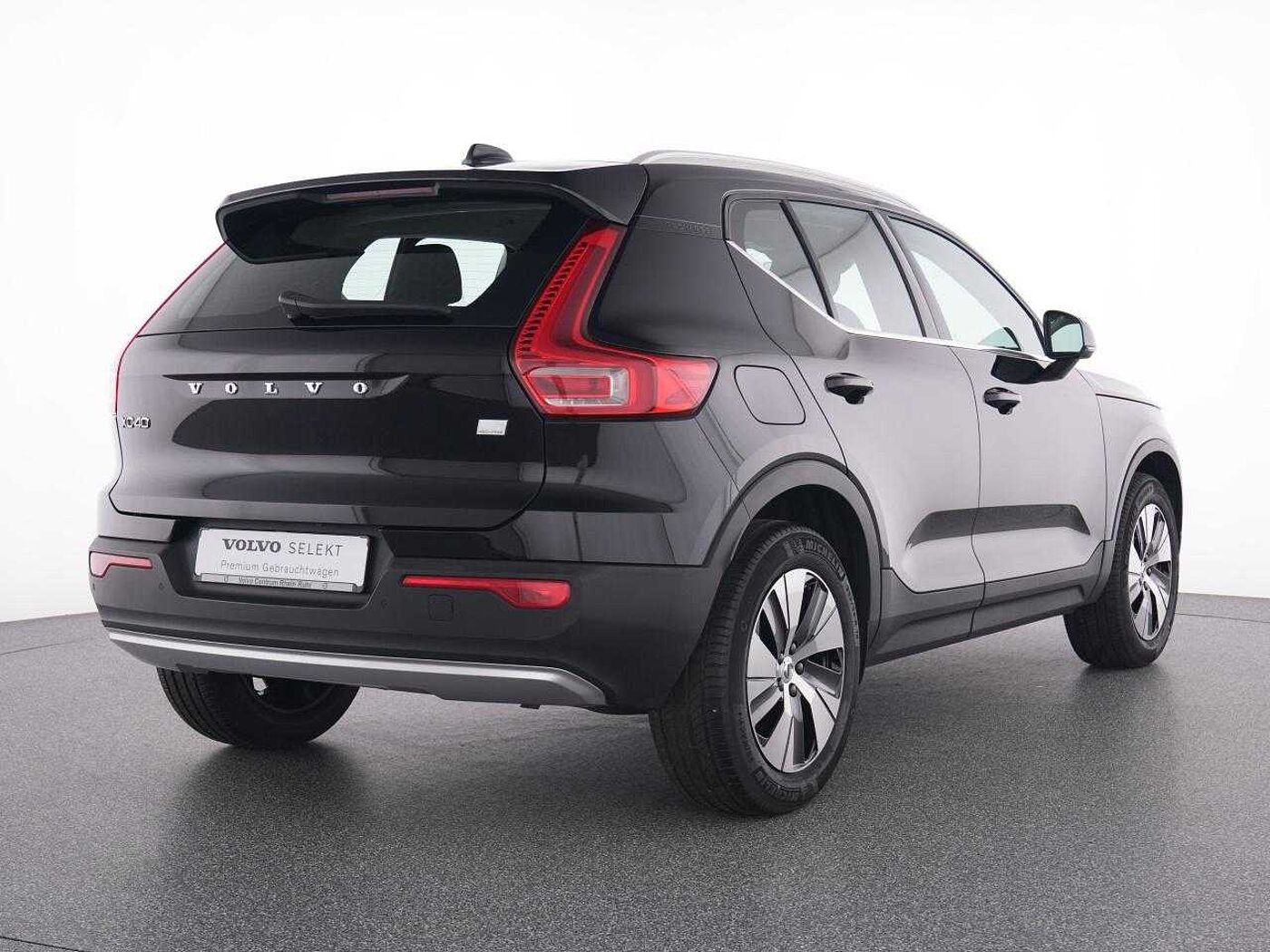 Volvo  XC 40