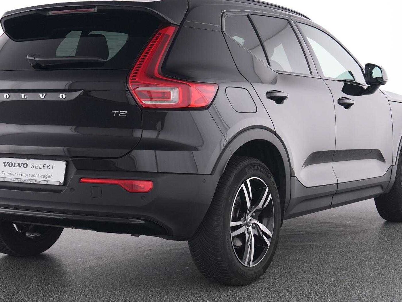 Volvo  XC 40