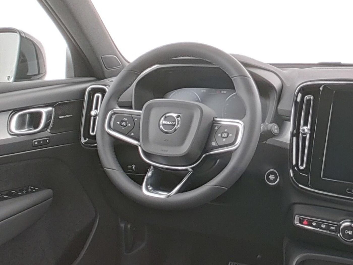 Volvo  XC 40
