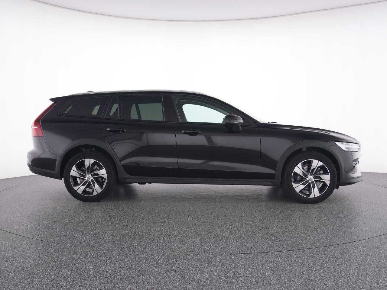 Volvo  CC