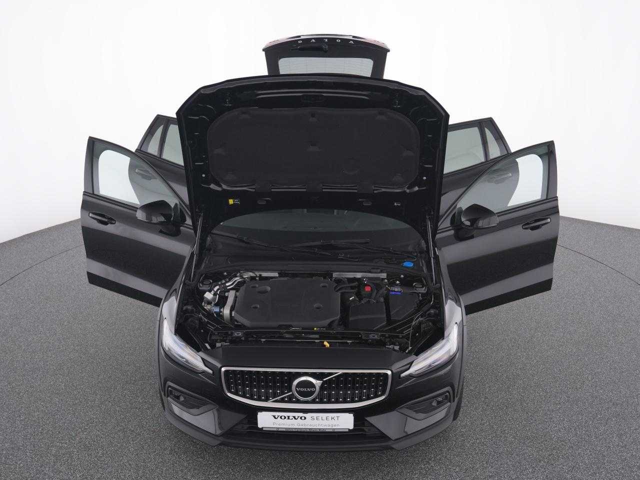 Volvo  CC