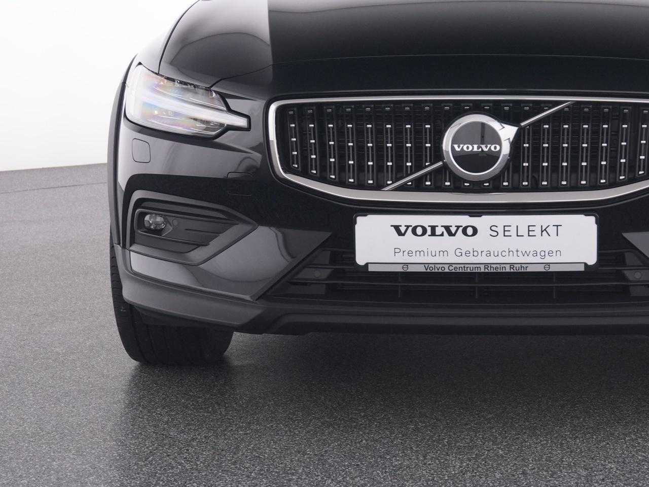 Volvo  CC