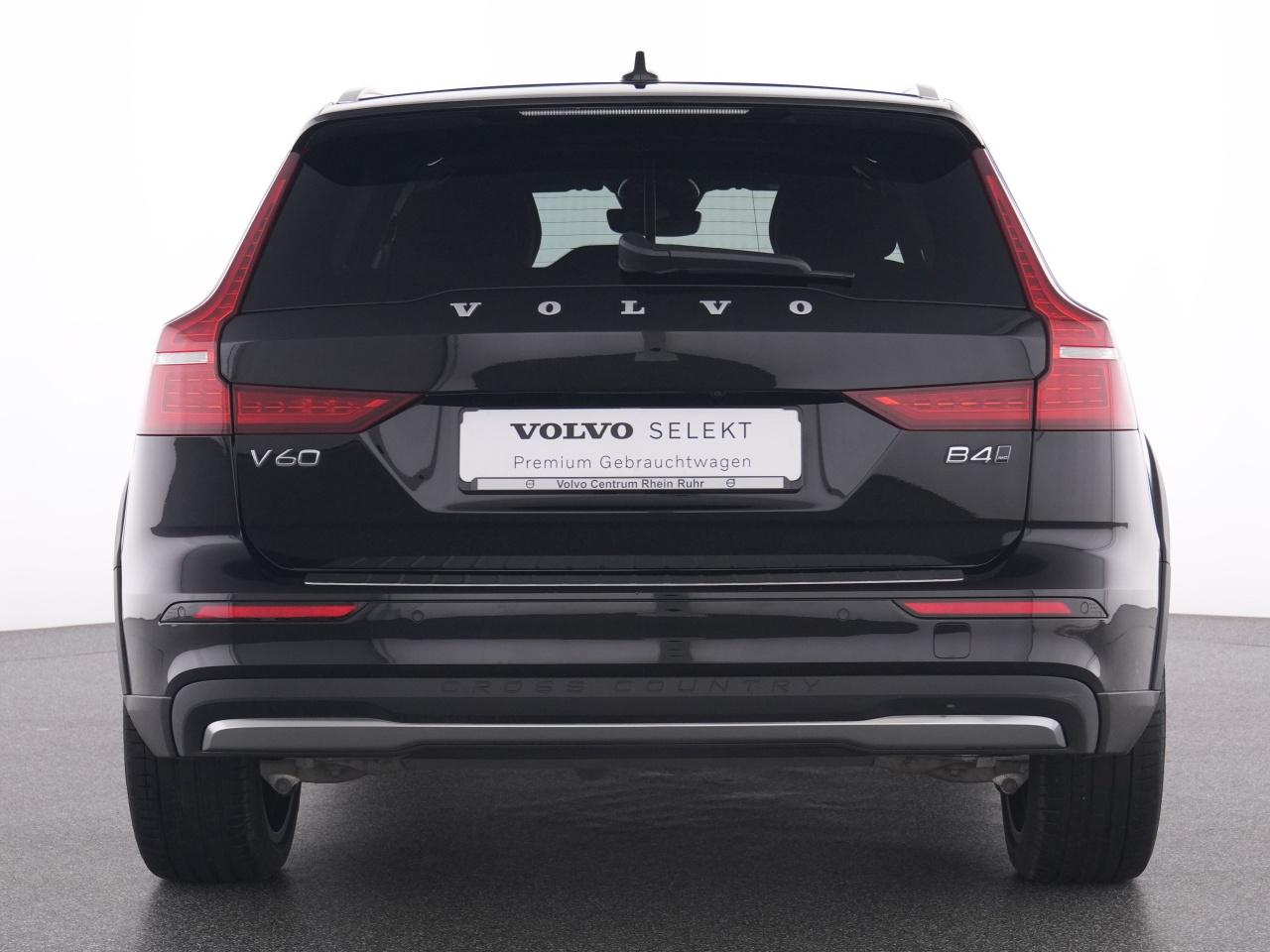 Volvo  CC