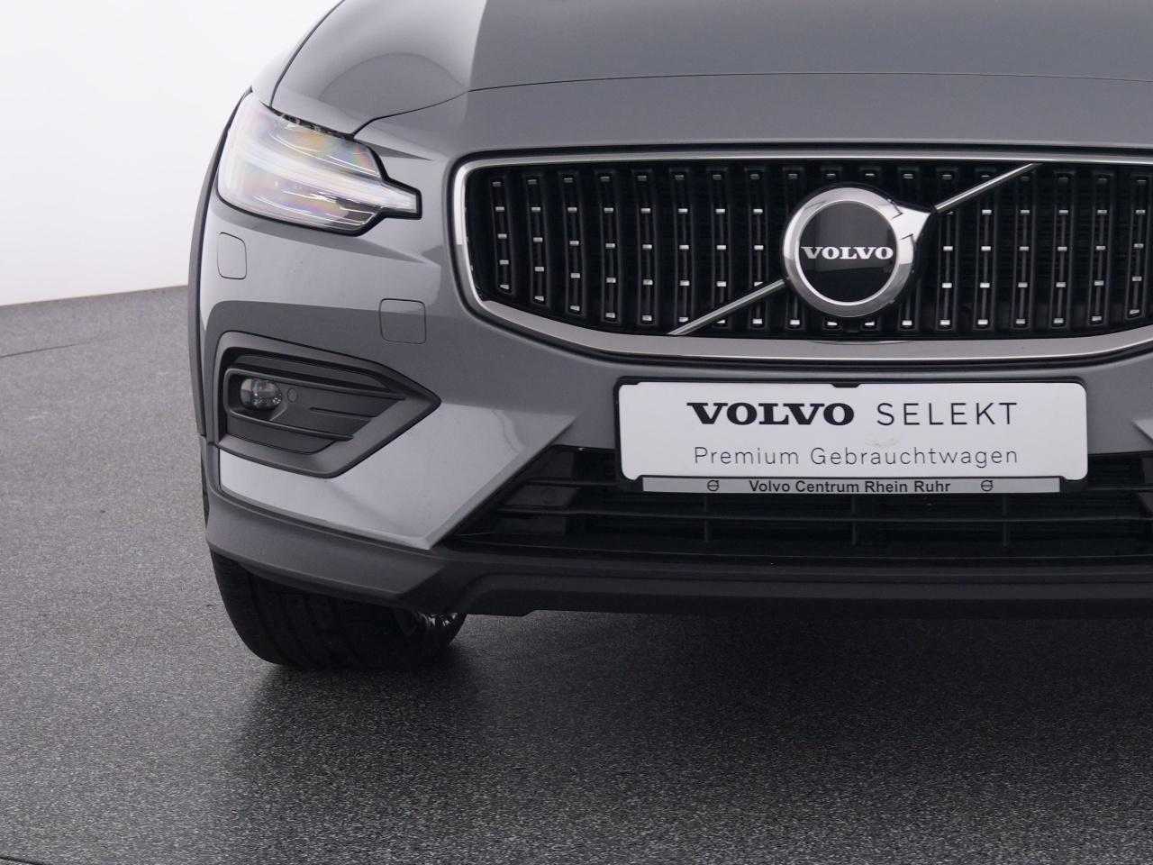 Volvo  CC