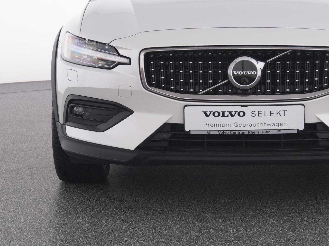 Volvo  CC