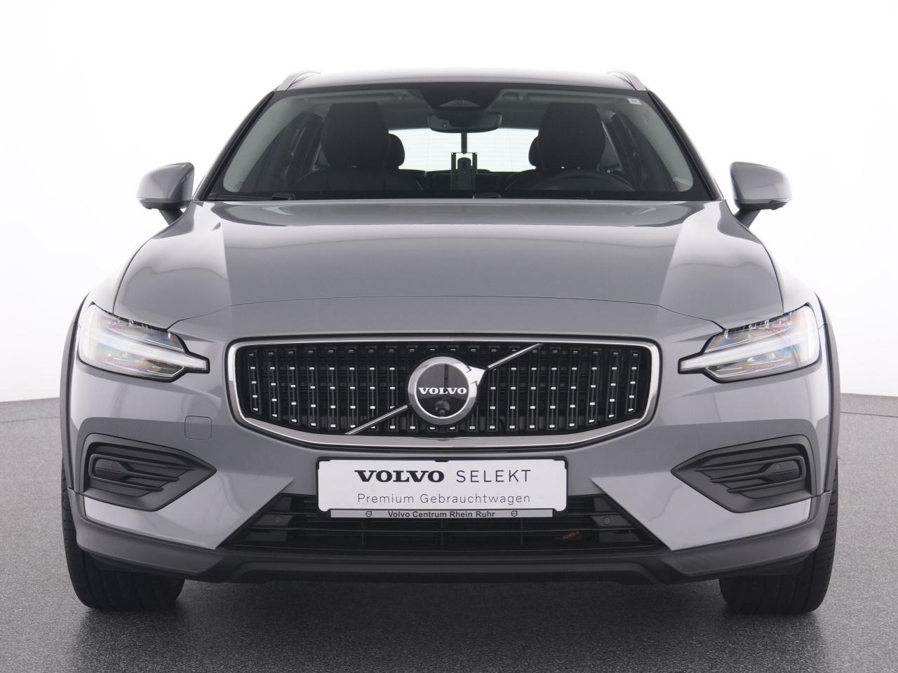 Volvo  CC