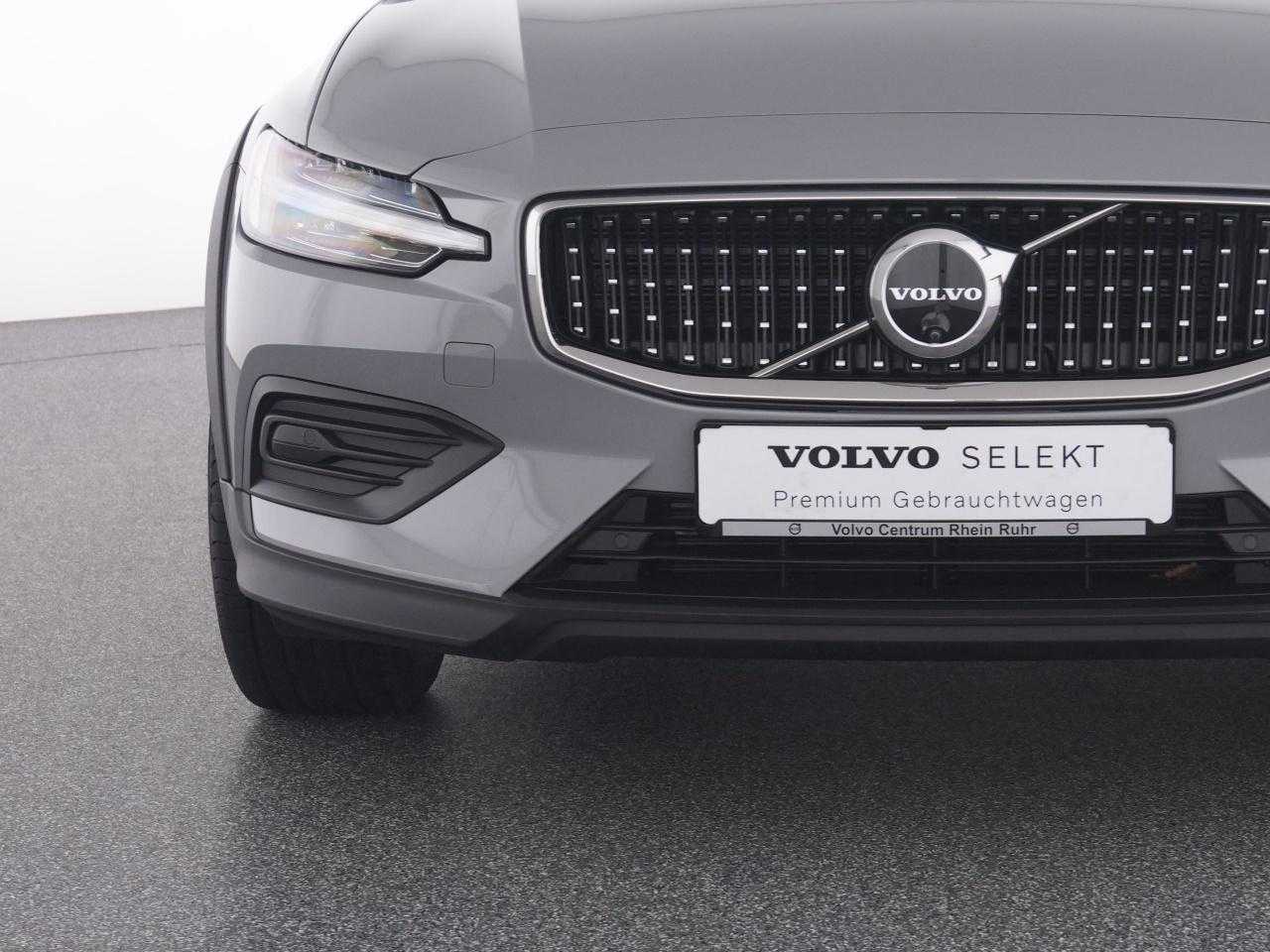 Volvo  CC