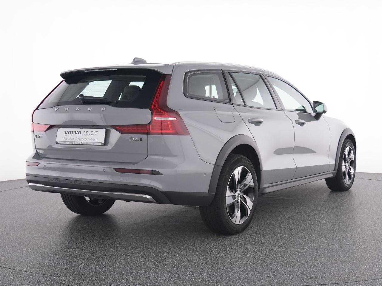 Volvo  CC