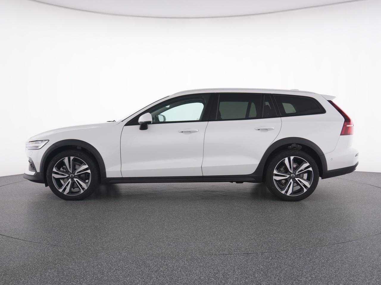 Volvo  CC