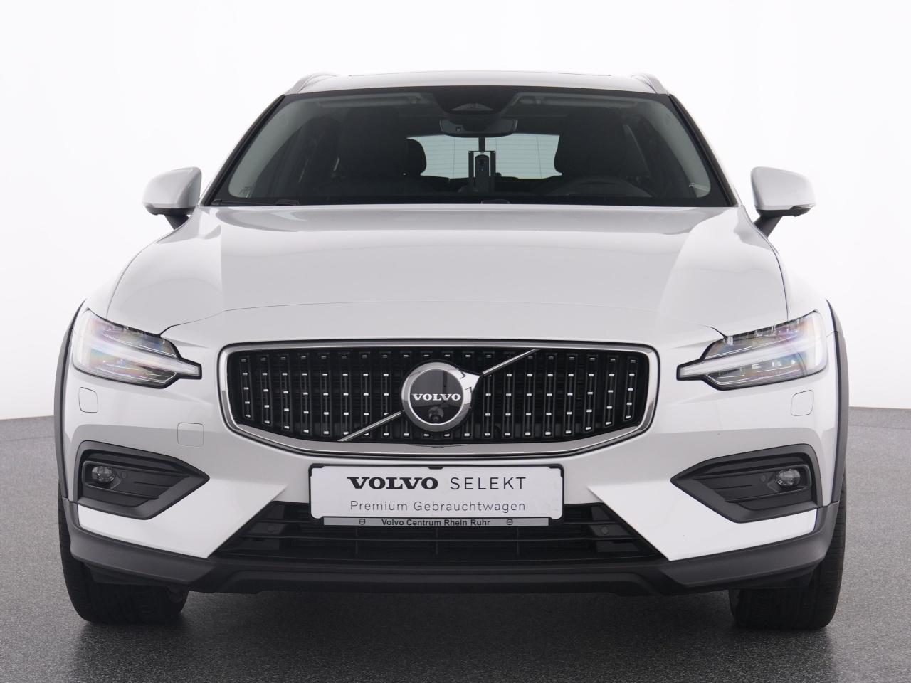 Volvo  CC