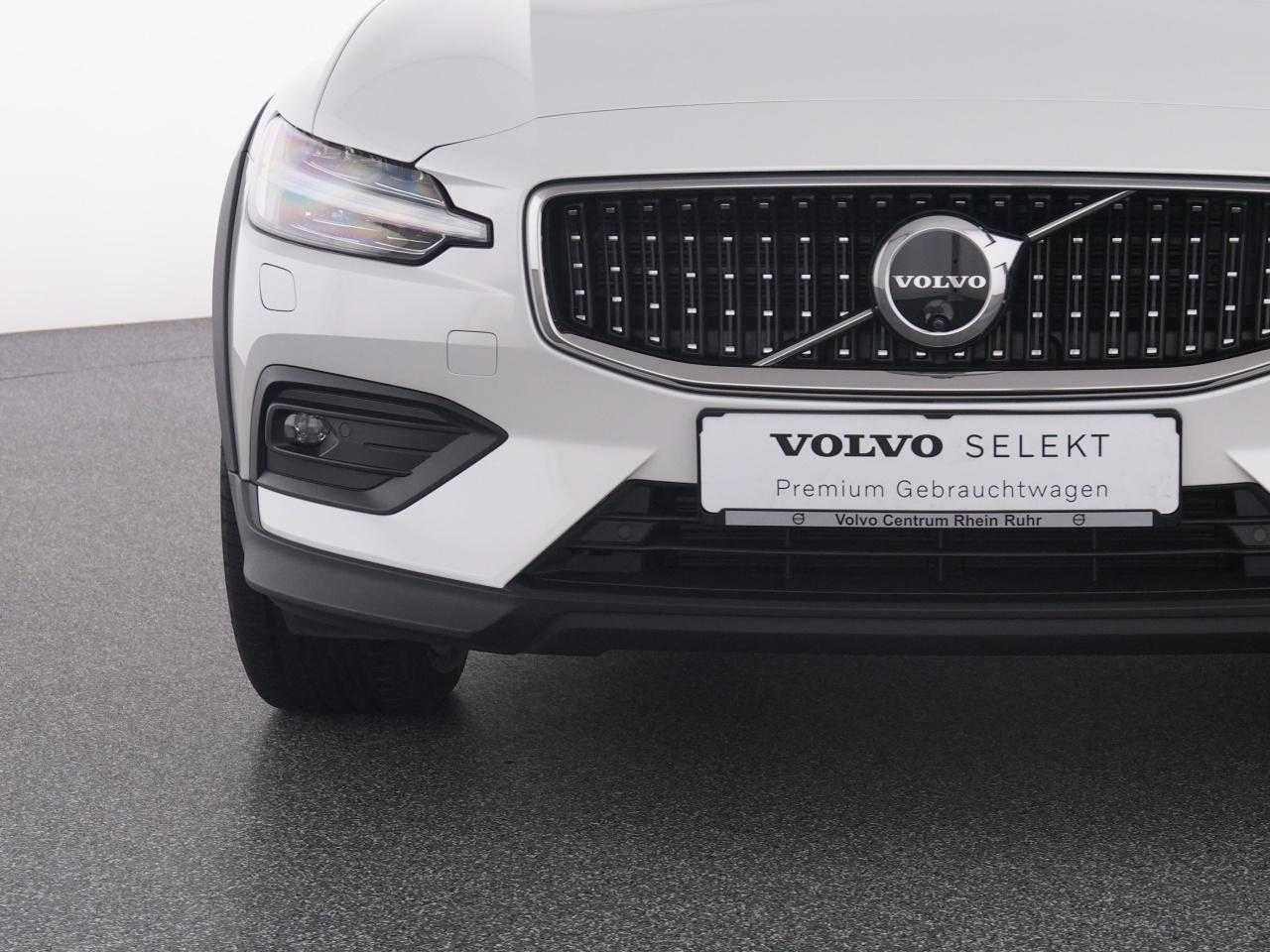 Volvo  CC