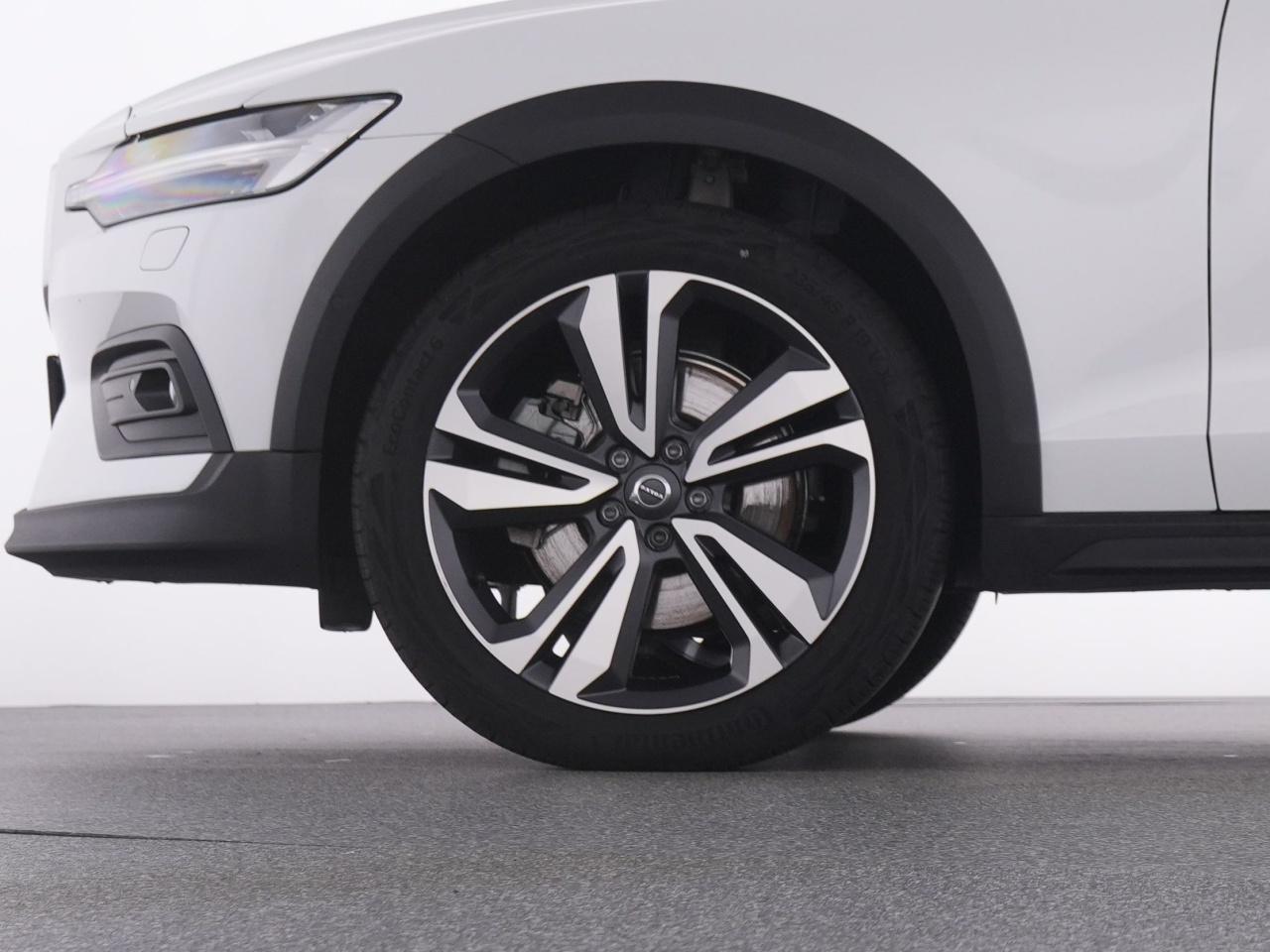 Volvo  CC