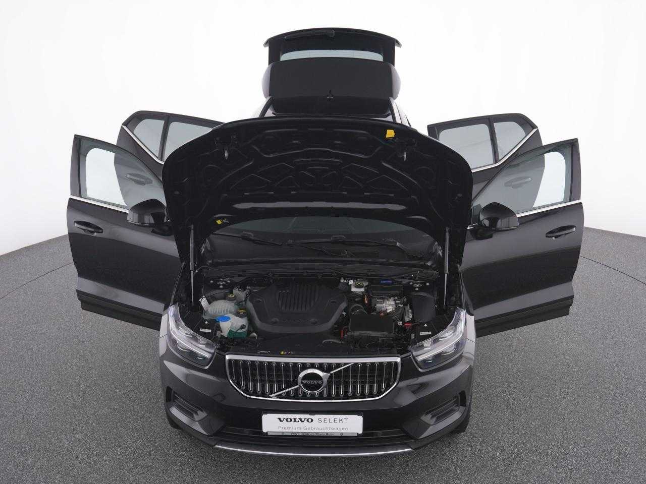 Volvo  XC 40