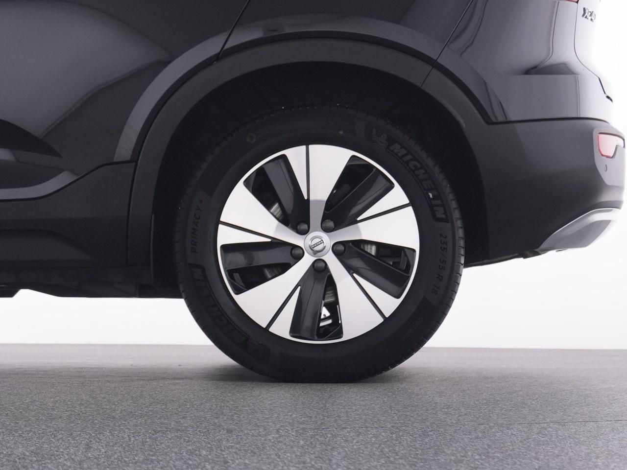 Volvo  XC 40