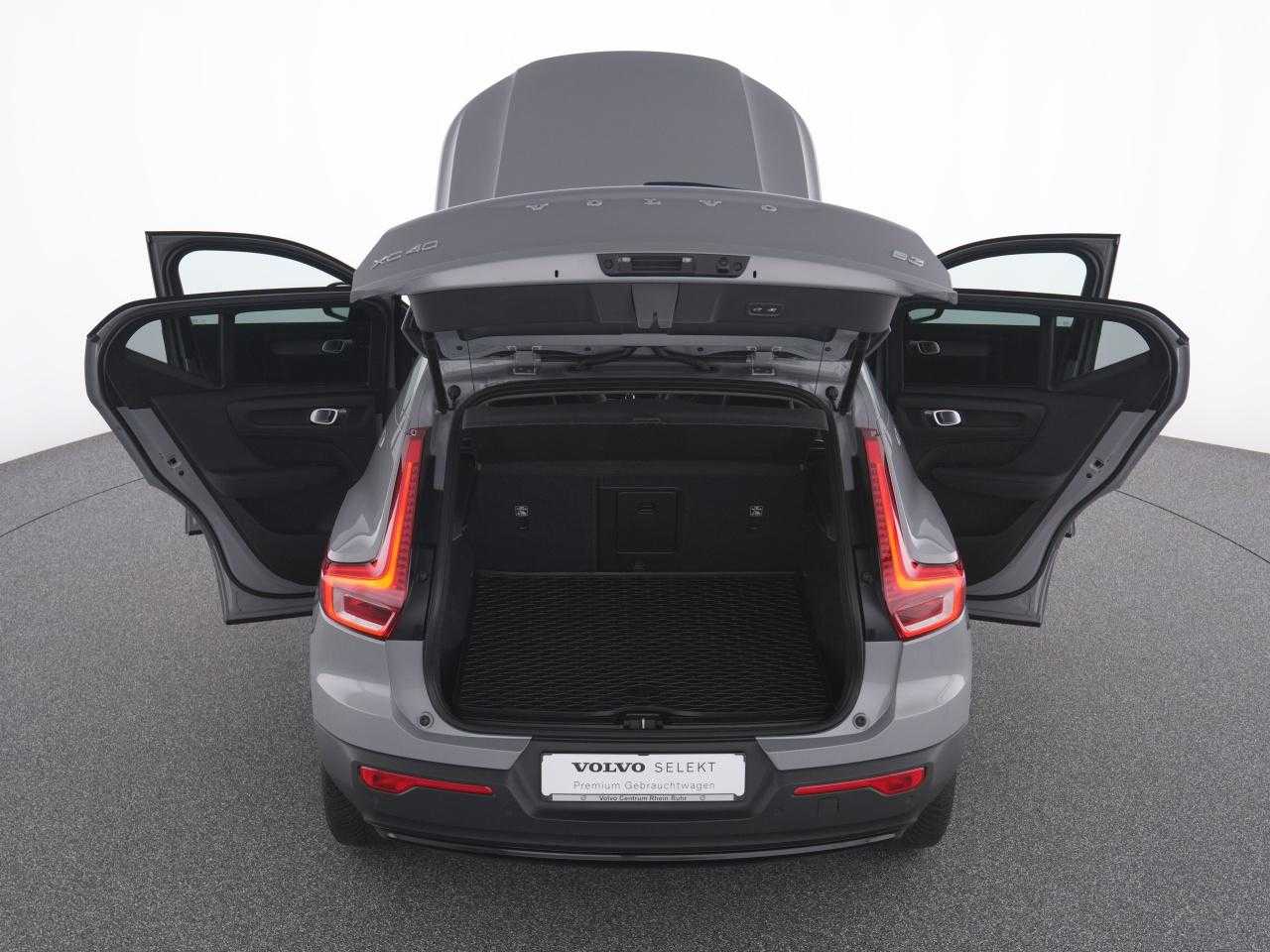 Volvo  XC 40