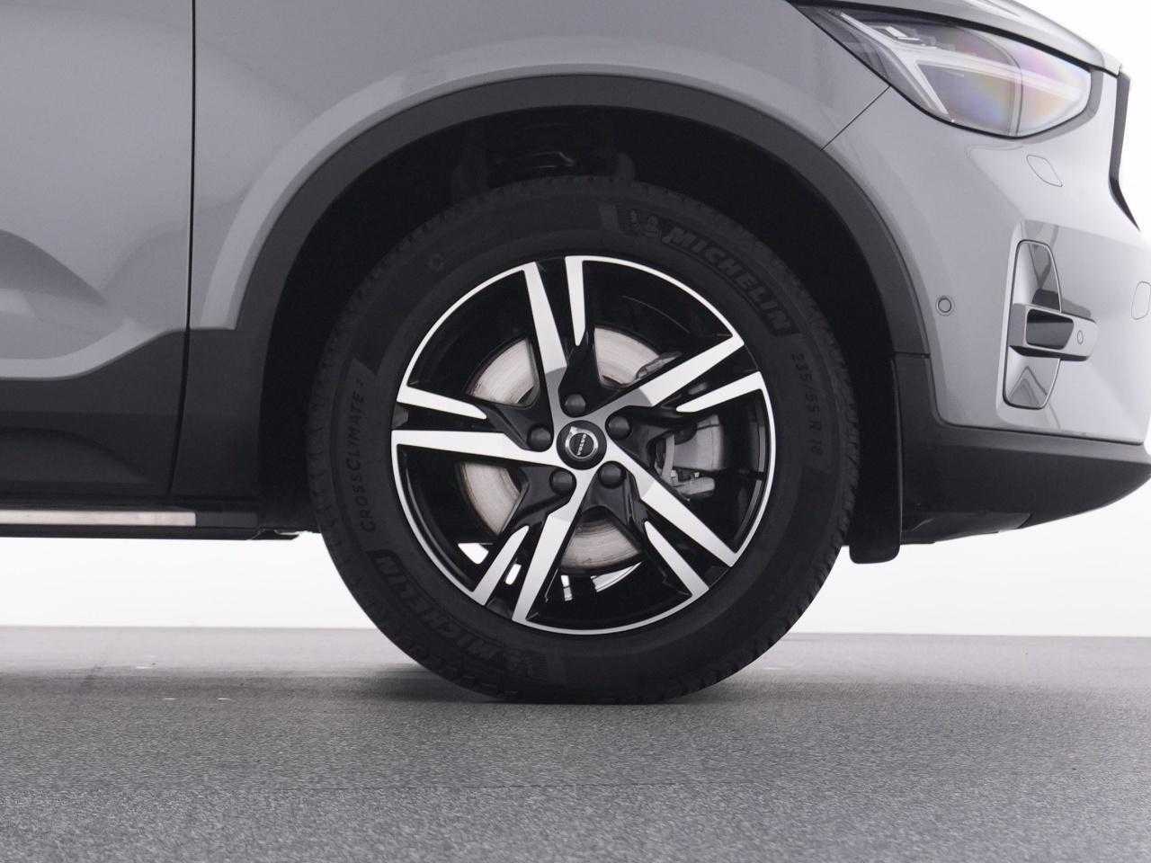 Volvo  XC 40