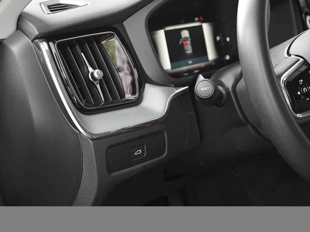 Volvo  XC 60