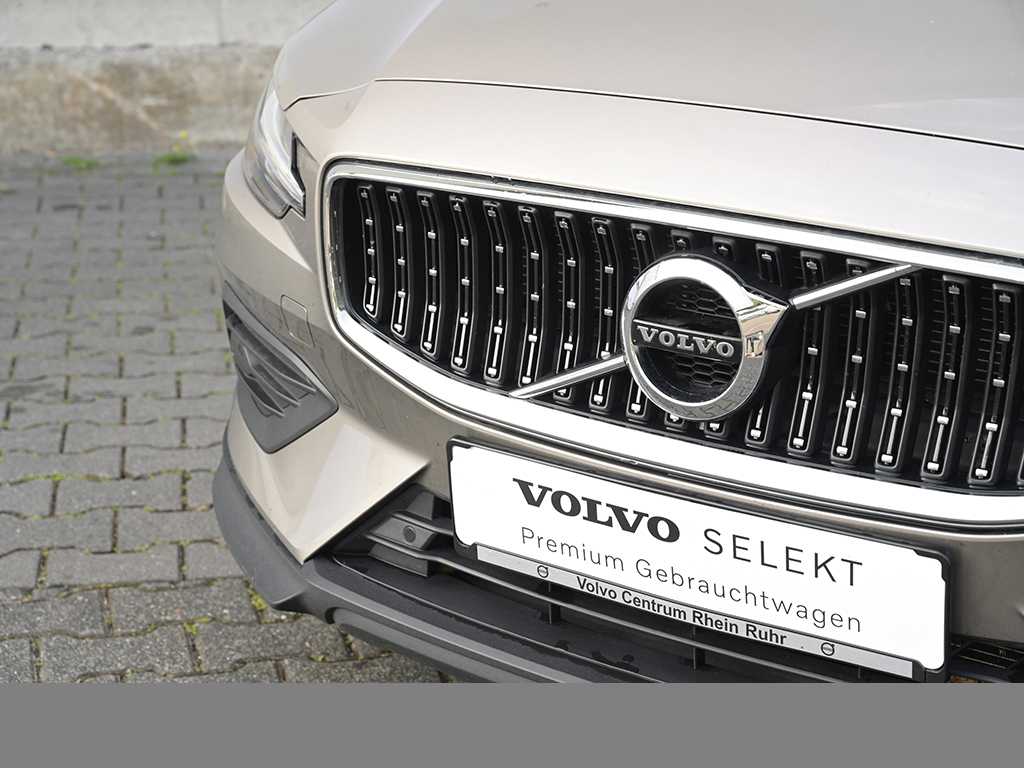 Volvo  CC