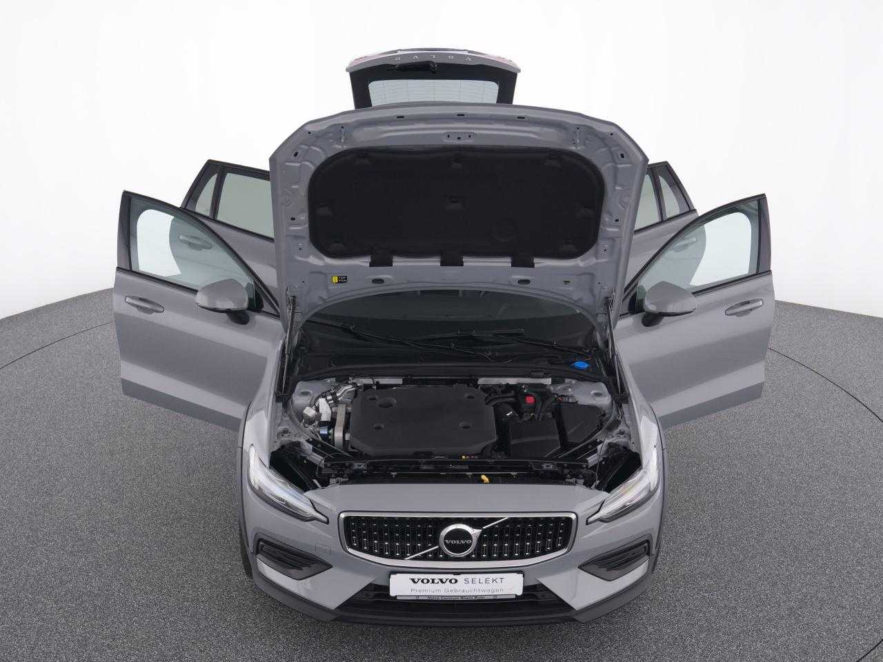 Volvo  CC