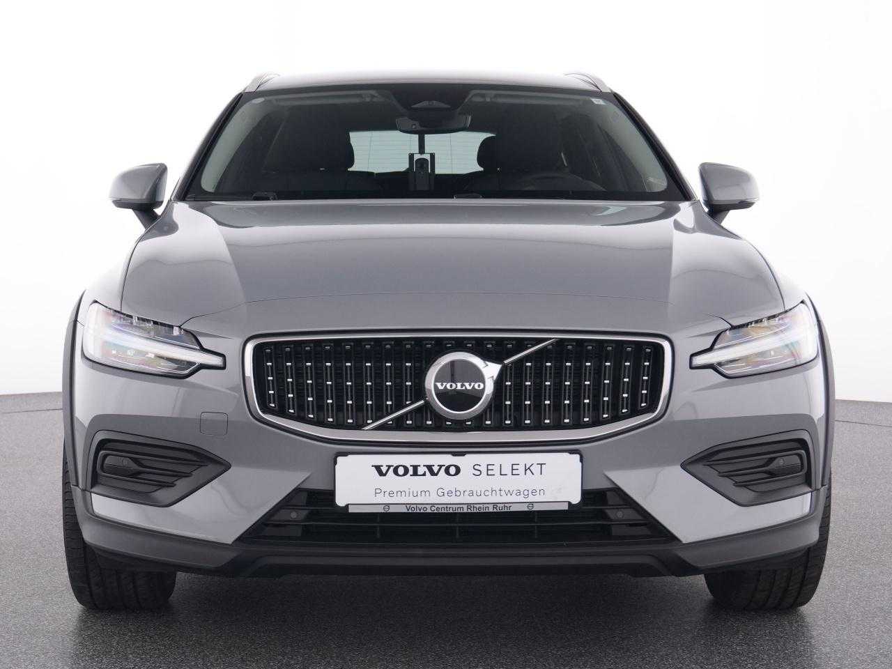 Volvo  CC