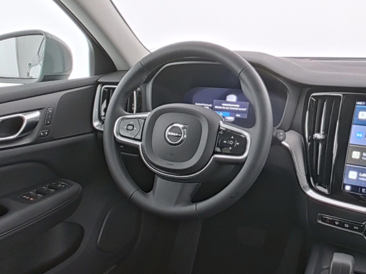 Volvo  CC