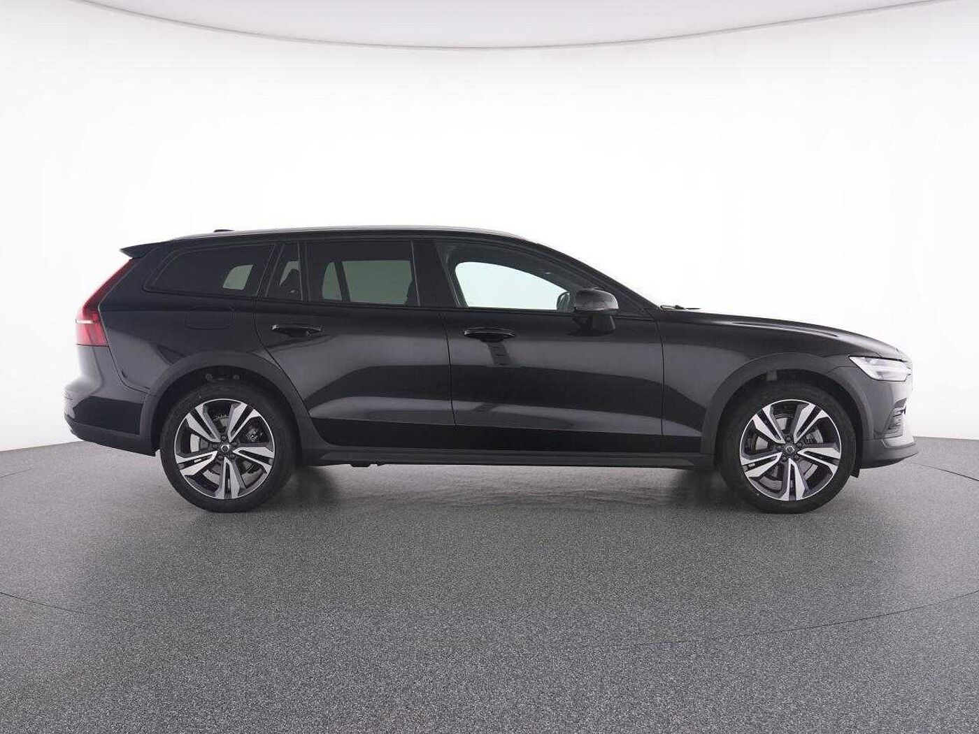 Volvo  CC