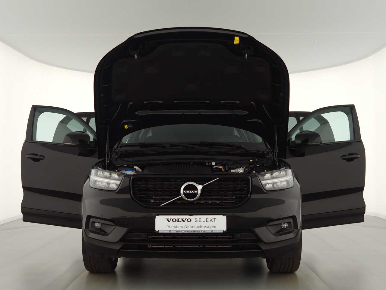 Volvo  XC 40