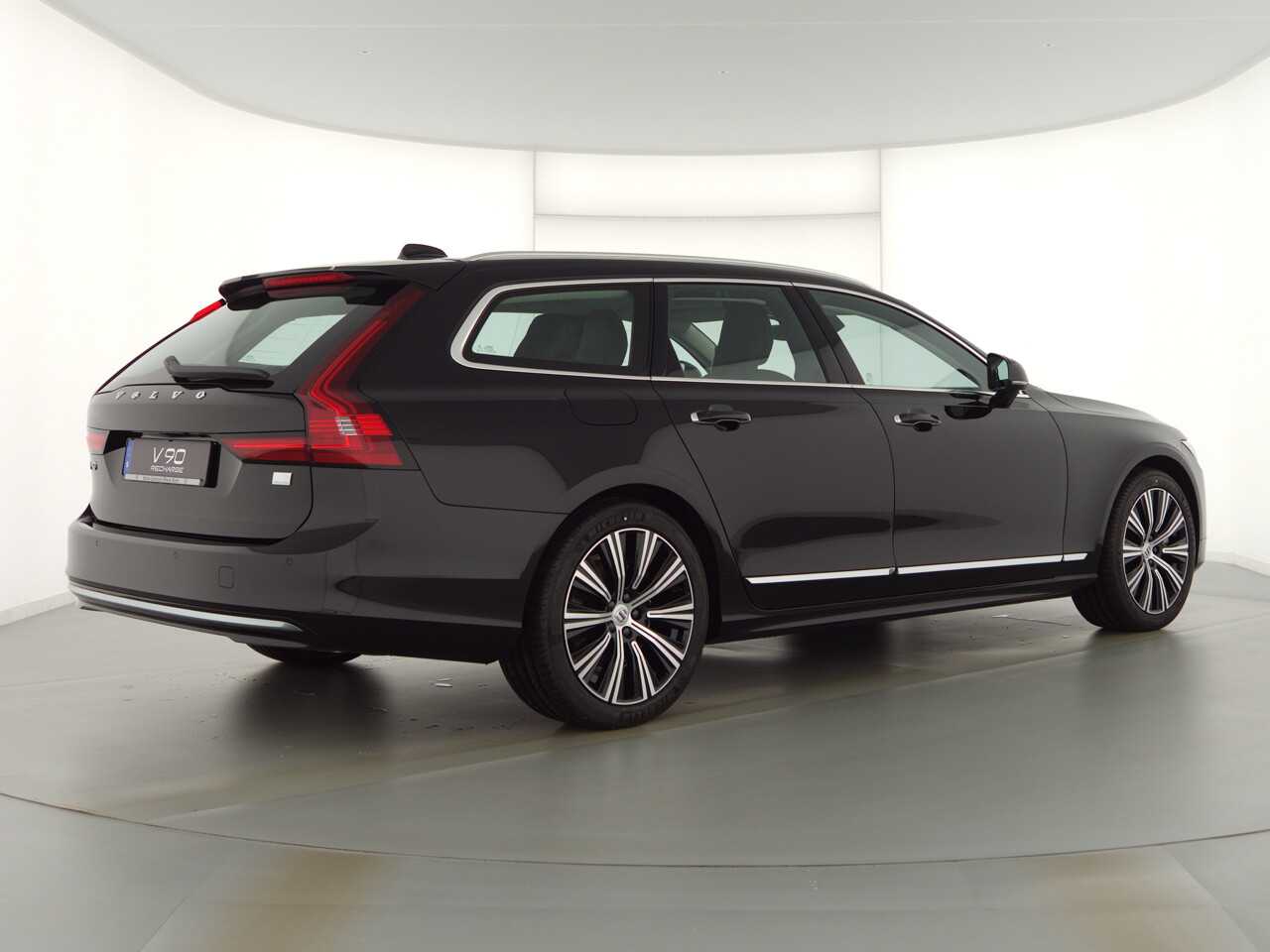 Volvo  V90 Recharge Inscription, T6 AWD Plug-in Hybrid