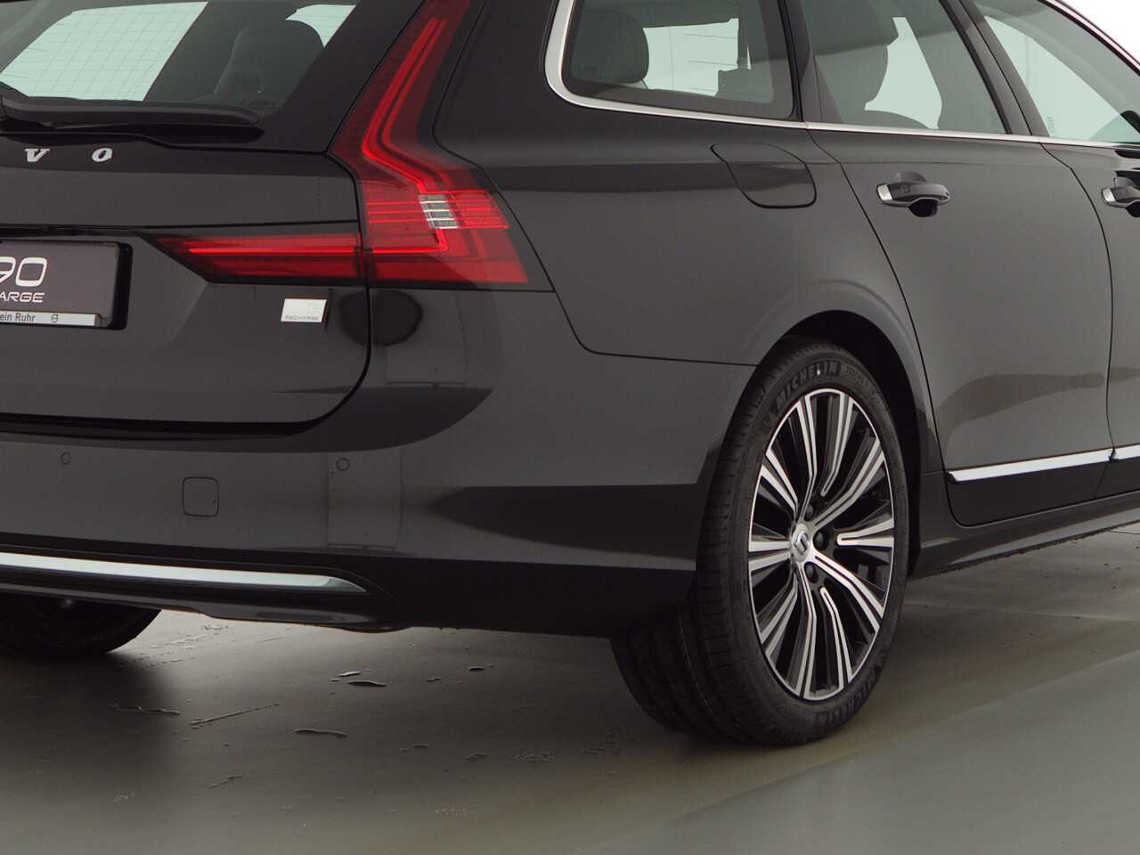 Volvo  V90 Recharge Inscription, T6 AWD Plug-in Hybrid