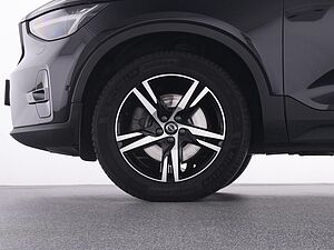 Volvo  XC 40