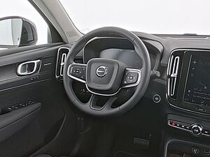 Volvo  XC 40