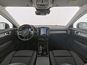 Volvo  XC 40