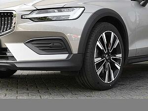 Volvo  CC