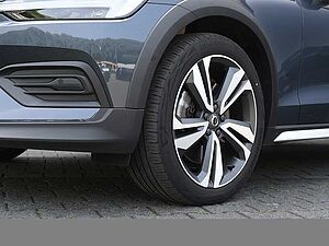 Volvo  CC