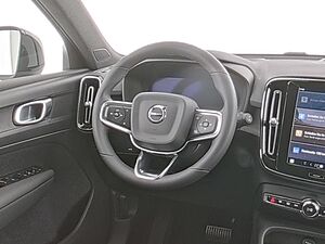 Volvo  XC 40