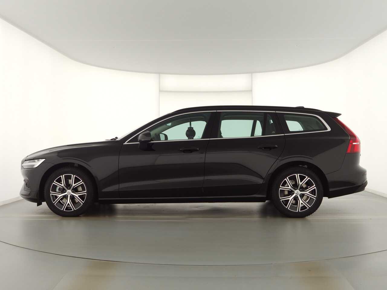 Volvo  V60 Core, B4 Mild-Hybrid, Diesel