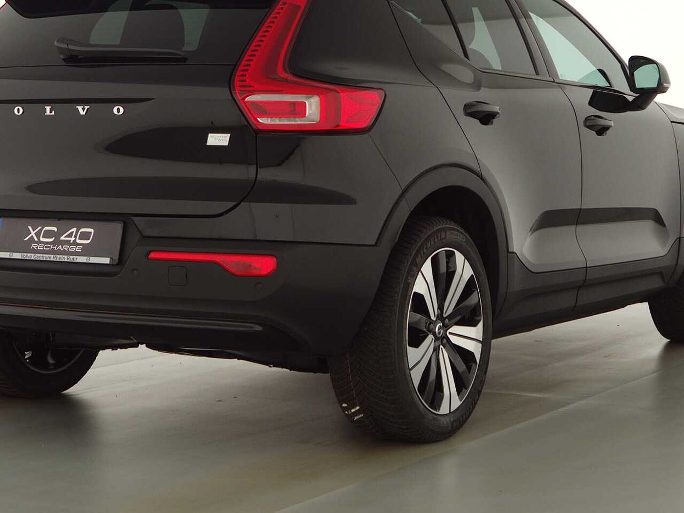 Volvo  XC 40