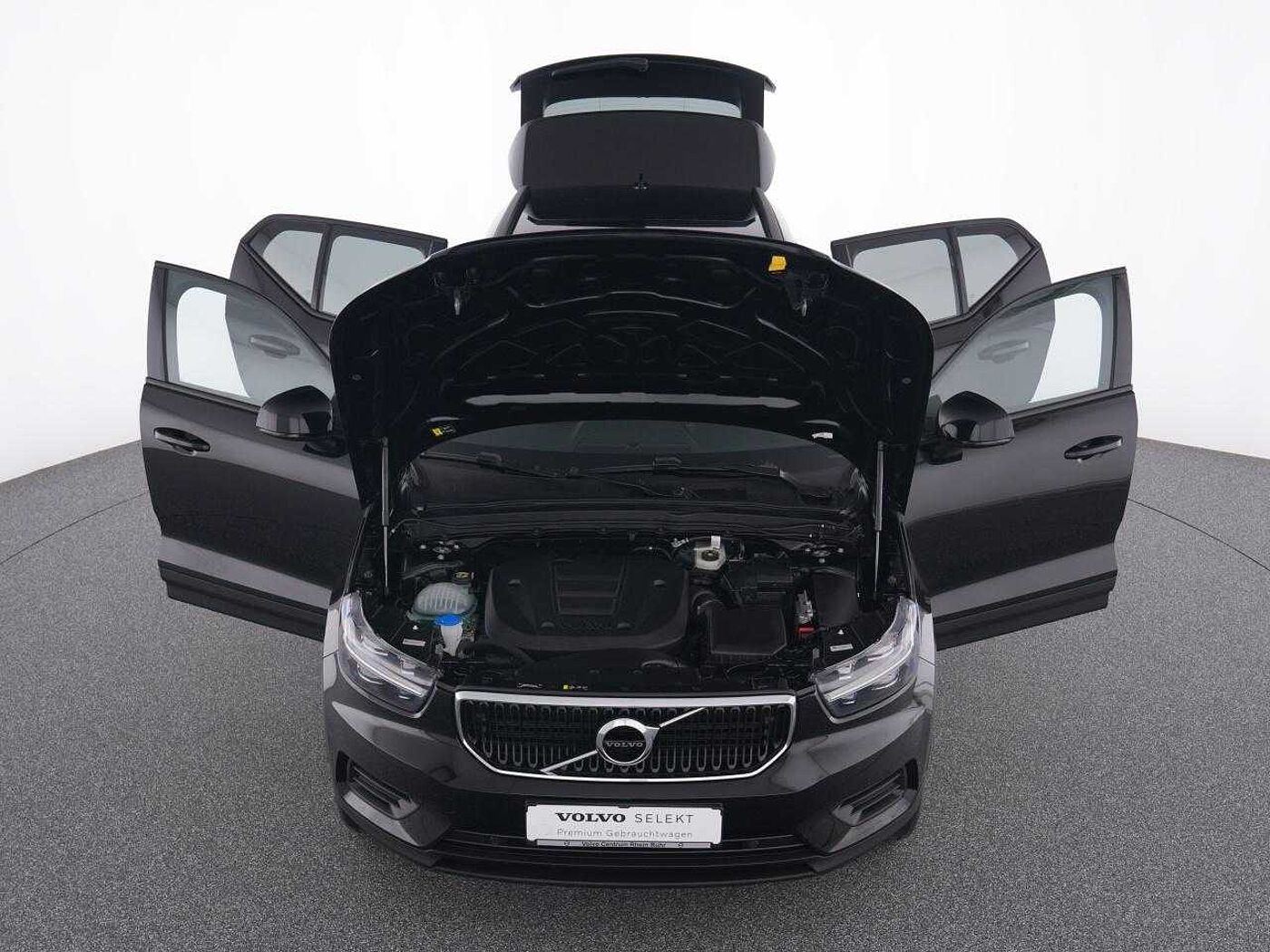 Volvo  XC 40