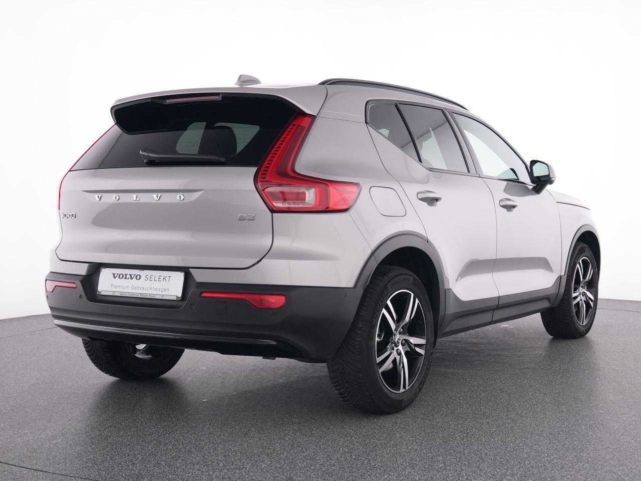 Volvo  XC 40