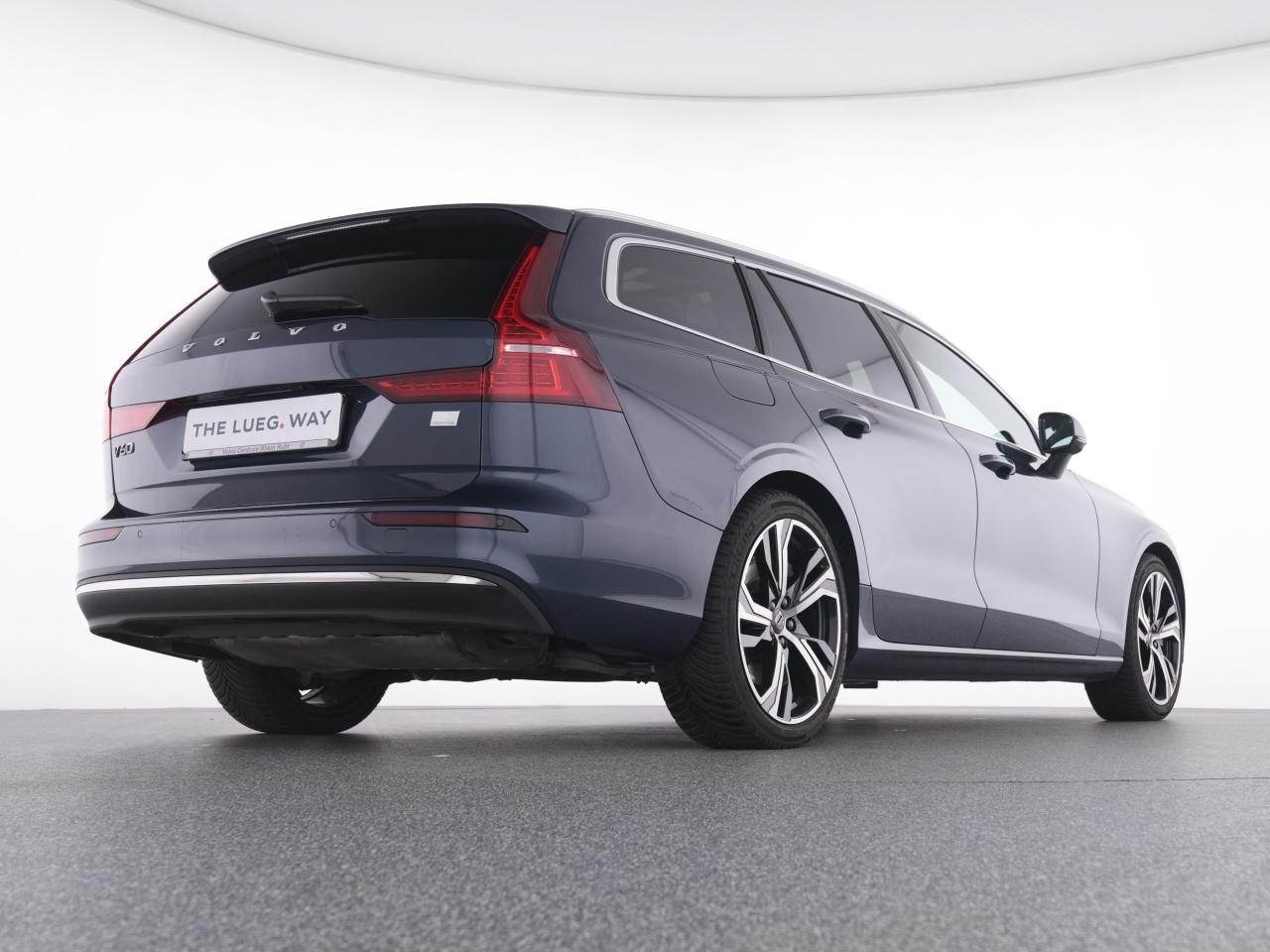 Volvo  V60