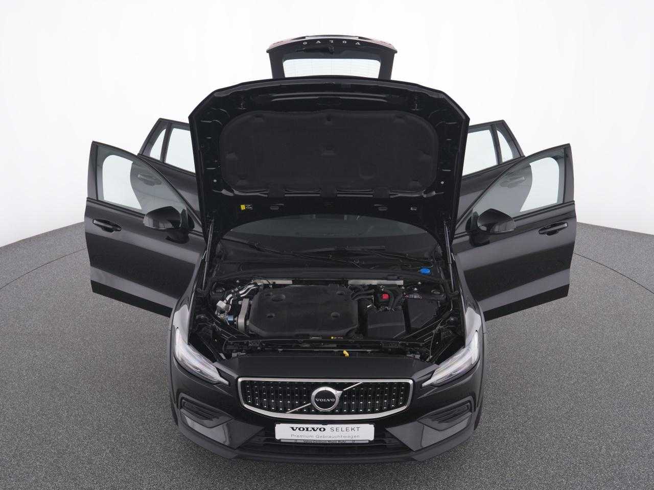 Volvo  CC
