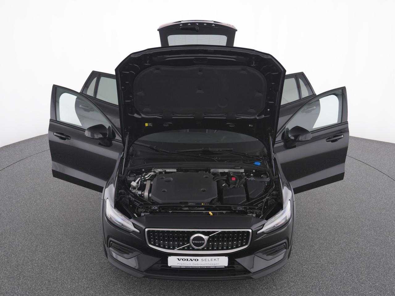 Volvo  CC
